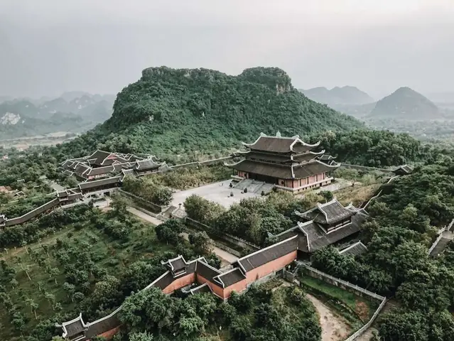 Chùa Yên Tử - Quảng Ninh