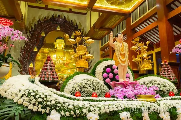 Lễ Phật Đản Là Gì?