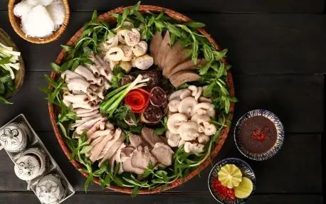 Quán Lòng Ngon Hà Nội: Lưu Ngay 17 Địa Chỉ Siêu Hút Khách Quán Lòng Ngon Hà Nội: Lưu Ngay 17 Địa Chỉ Siêu Hút Khách