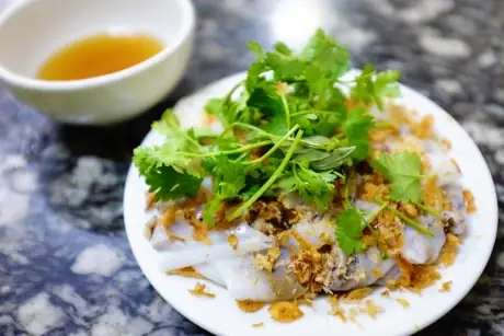 Bánh Cuốn Thanh Vân – Món Ăn Vặt Thanh Đạm, Ngon Miệng