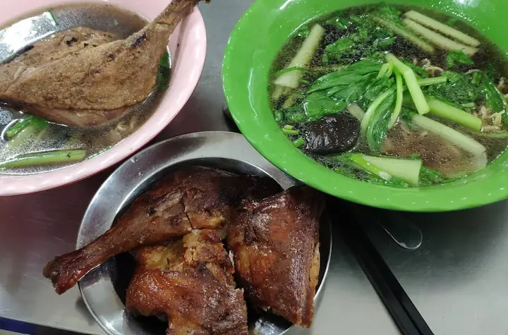 Quán Mi Ga Nguyễn Trãi