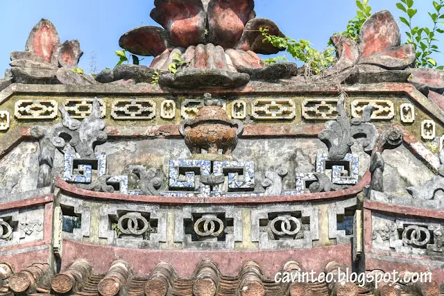 Ancient Gate Of Ba Mu Temple In Hoi An [vietnam]