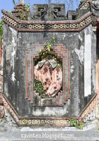 Ancient Gate Of Ba Mu Temple In Hoi An [vietnam]