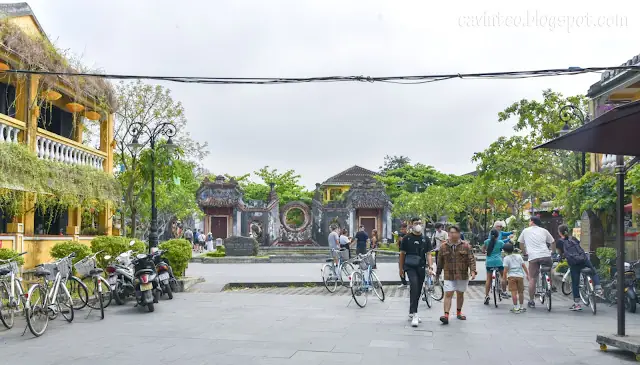 Ancient Gate Of Ba Mu Temple In Hoi An [vietnam]