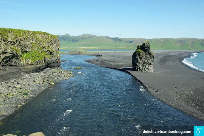 Bãi Biển Vik, Iceland