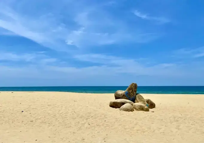 Biển Thuận An - Bãi Biển Gần Trung Tâm Huế, Phù Hợp Đi Gia Đình
