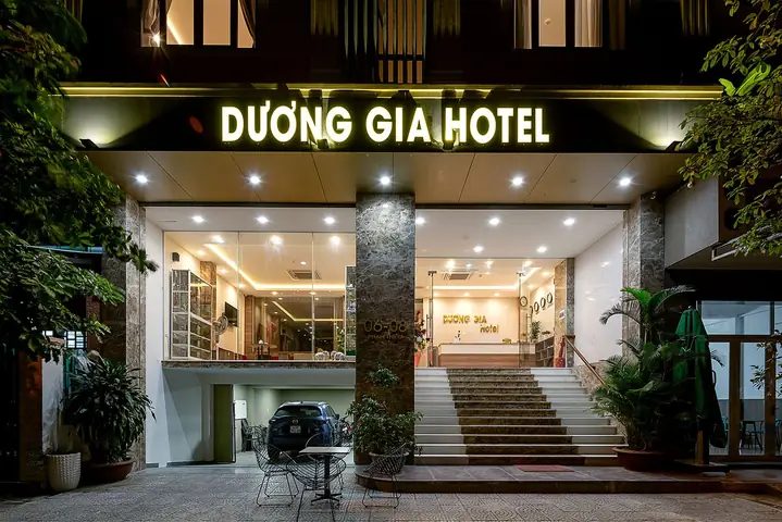 Khách Sạn Dương Gia