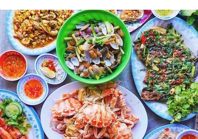 Thưởng Thức Hải Sản Tươi Sống Thưởng Thức Hải Sản Tươi Sống
