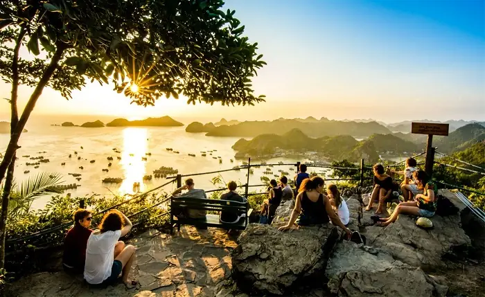 Pháo Đài Thần Công Cát Bà