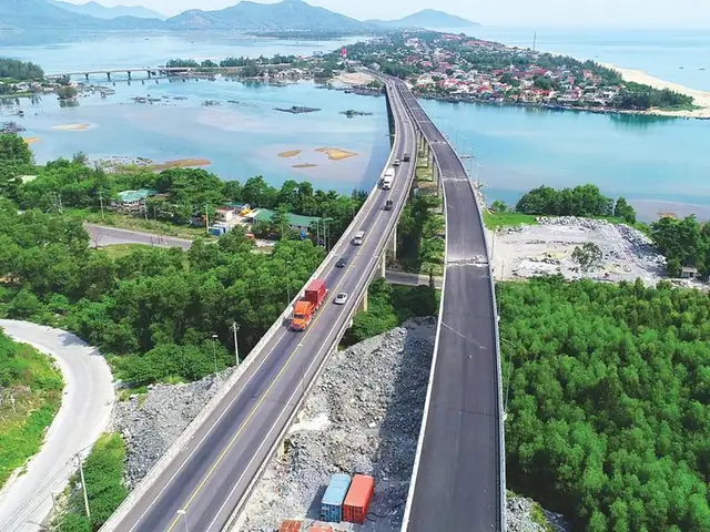 Hệ Thống Hạ Tầng Cơ Sở