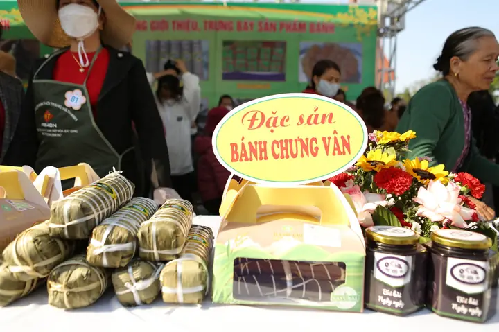 Độc Đáo Bánh Chưng Vân (hiệp Hòa – Bắc Giang) Độc Đáo Bánh Chưng Vân (hiệp Hòa – Bắc Giang)
