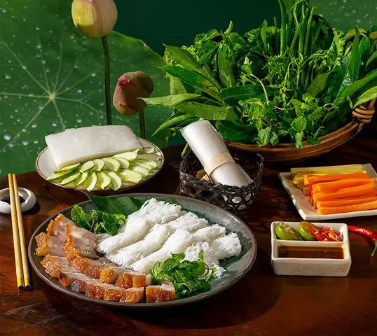 Cuốn Heo Quay Bánh Hỏi
