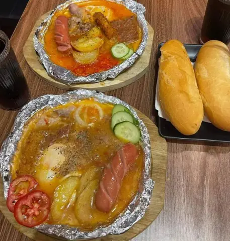 Bánh Mì Bít Tết Hà Đông: Top 10 Tiệm Ngon Nổi Tiếng Nhất Khu Vực