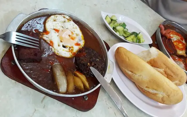 Bánh Mì Tuấn Mai Ở Hà Nội | Foody.vn Bánh Mì Tuấn Mai Ở Hà Nội | Foody.vn