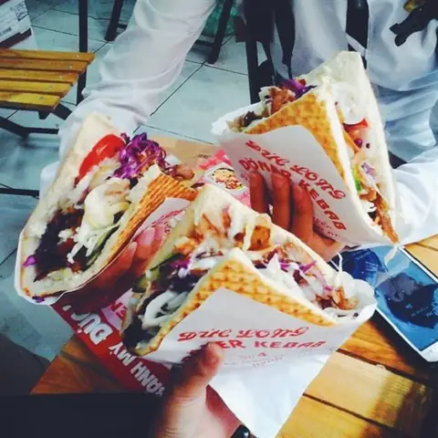 Mẹo Thưởng Thức Bánh Mì Doner Kebab Chuẩn Vị Nhất
