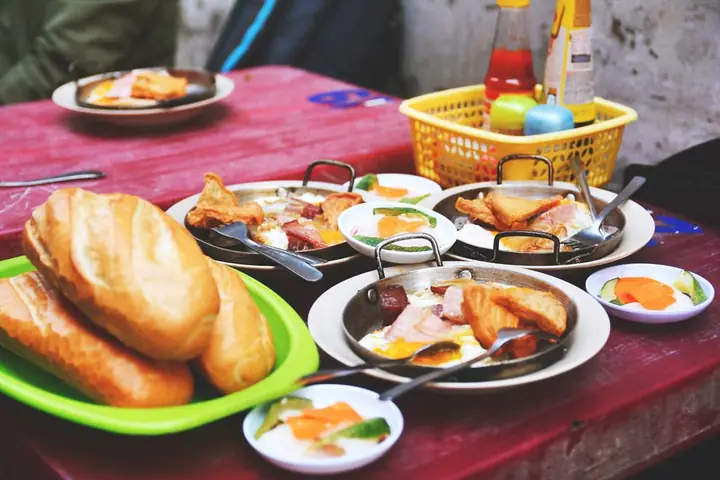 Bánh Mì Chảo Hòa Mã Bánh Mì Chảo Hòa Mã