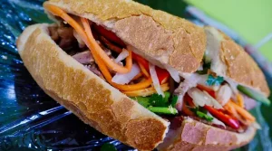 Bánh Mì Như Lan Hàm Nghi: Top 5 Địa Điểm Ngon & Nổi Tiếng Nhất