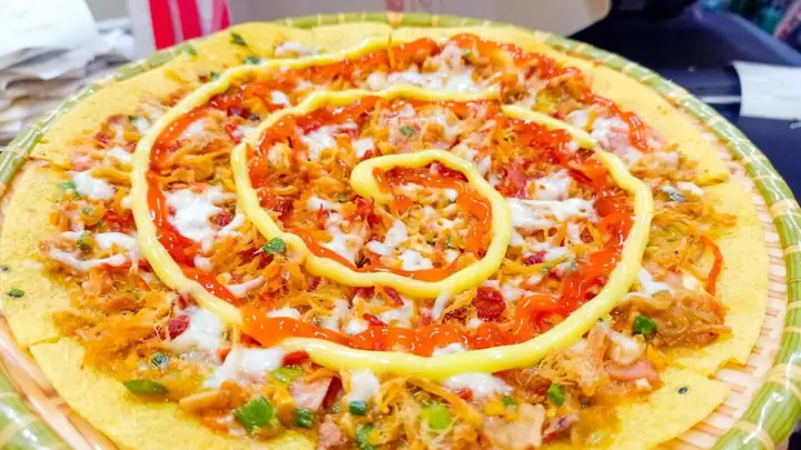 Cô Chín – Bánh Tráng Nướng Phan Rang Ở Sài Gòn