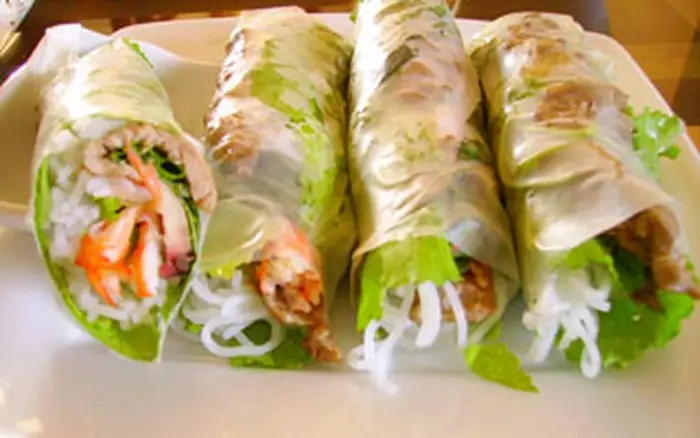 Bánh Tráng Cuốn Sài Gòn Và Cách Thưởng Thức Bánh Tráng Cuốn Sài Gòn Và Cách Thưởng Thức