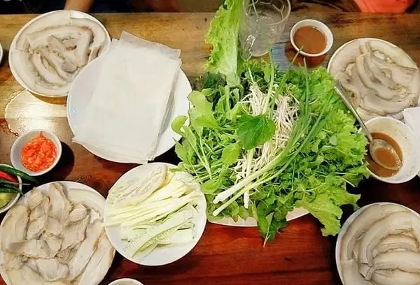 Dịch Vụ Và Phục Vụ