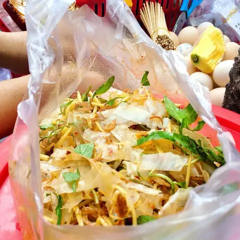 Bánh Tráng Cô Giang – Quán Bánh Tráng Trộn Ngon Ở Sài Gòn Bánh Tráng Cô Giang – Quán Bánh Tráng Trộn Ngon Ở Sài Gòn