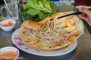 Cooking Banh Xeo