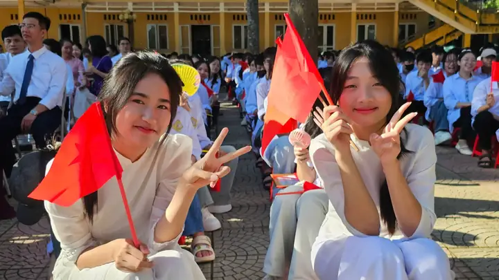 Lưu Ý Khi Tham Quan Hoặc Đưa Đón
