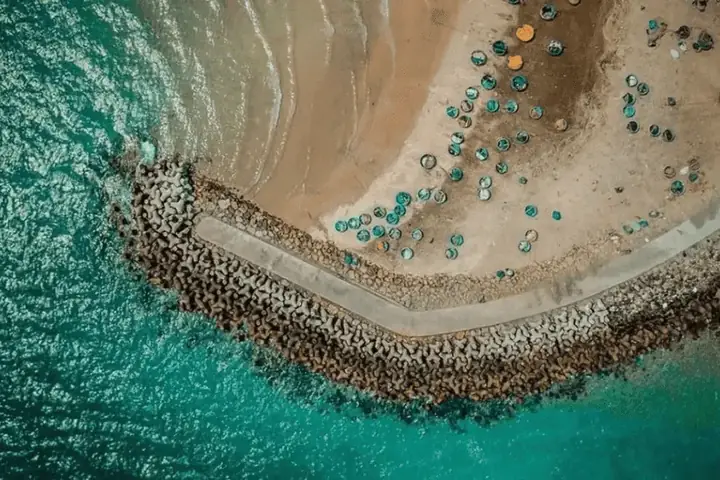 A Vacation Begins, Let Us Be Your Partner: A Vacation Begins, Let Us Be Your Partner: