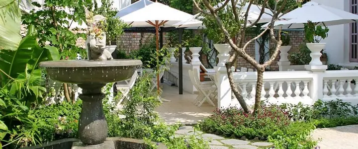 10. L’apothiquaire Spa