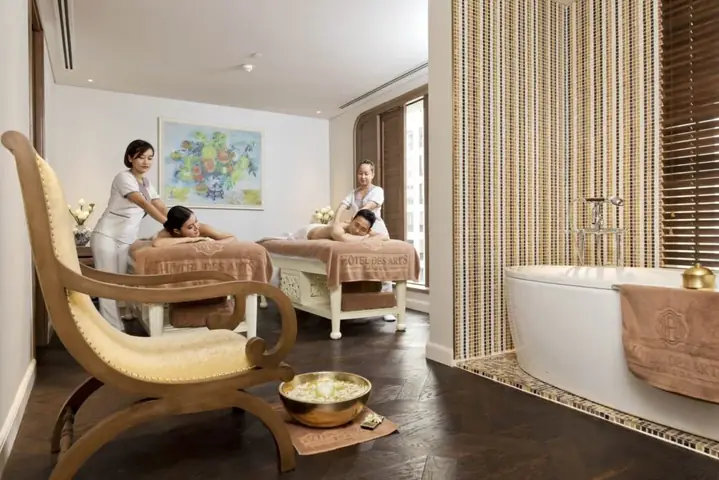 12. Le Spa Des Artistes Saigon