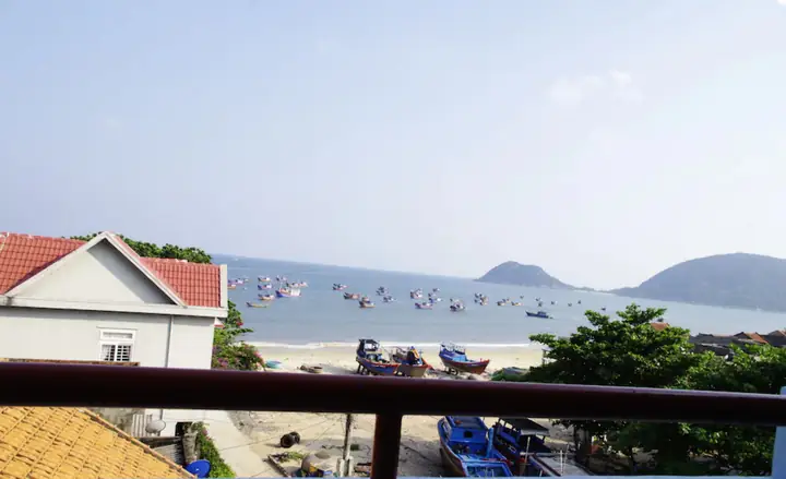 Khách Sạn, Resort