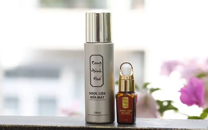 Bộ Đôi Trị Mụn Cung Đình Huế Có Tốt Không, Giá Bao Nhiêu? Bộ Đôi Trị Mụn Cung Đình Huế Có Tốt Không, Giá Bao Nhiêu?