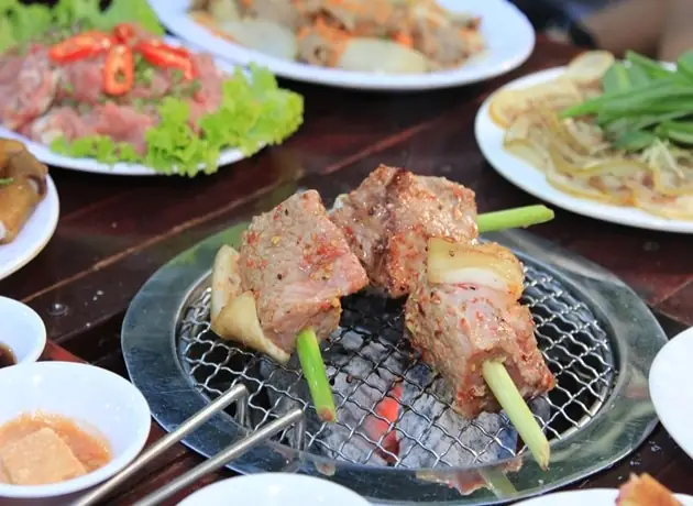 Bò Tơ Năm Sánh Quyết Thắng Tân Bình