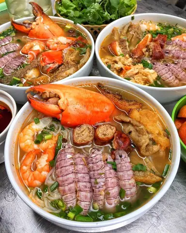 Bún Hải Sản Hoàng Cầu Mới Bún Hải Sản Hoàng Cầu Mới