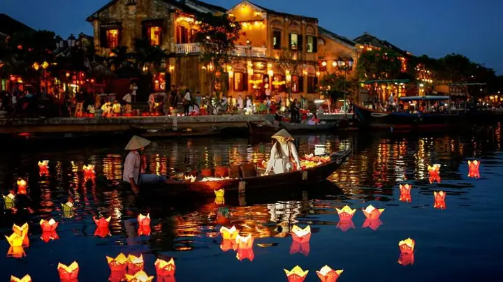 Phong Nha To Hoi An - A Travel Guide