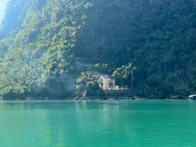 Ca Dao Về Vịnh Hạ Long