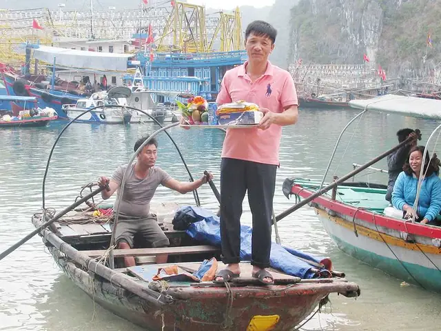 Ca Dao Về Vịnh Hạ Long