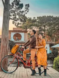 Check In Khu Du Lịch Lá Phong Đà Lạt - Kokoro Cafe Siêu Xinh