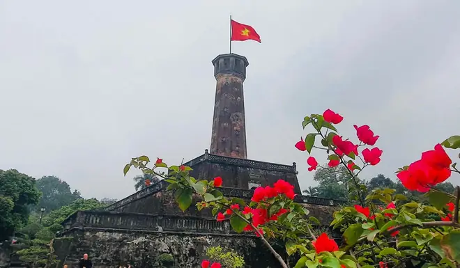Cột Cờ Hà Nội