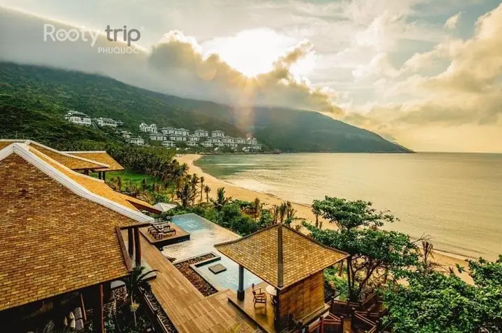 Lựa Chọn Lưu Trú (resort, Khách Sạn, Homestay) Lựa Chọn Lưu Trú (resort, Khách Sạn, Homestay)