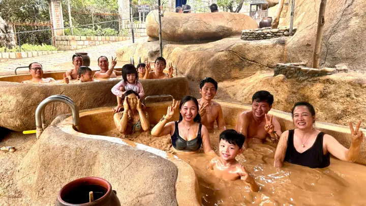 Tắm Bùn Nha Trang: Trải Nghiệm Thư Giãn Tuyệt Vời