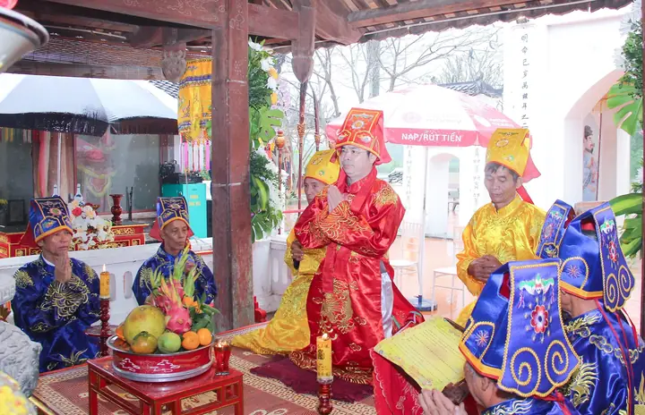 Lễ Hội Đền Cả