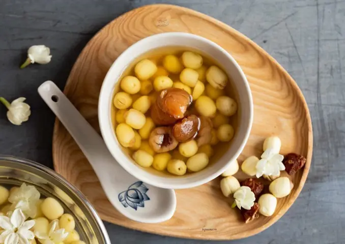 Chè Hạt Sen Long Nhãn Chè Hạt Sen Long Nhãn