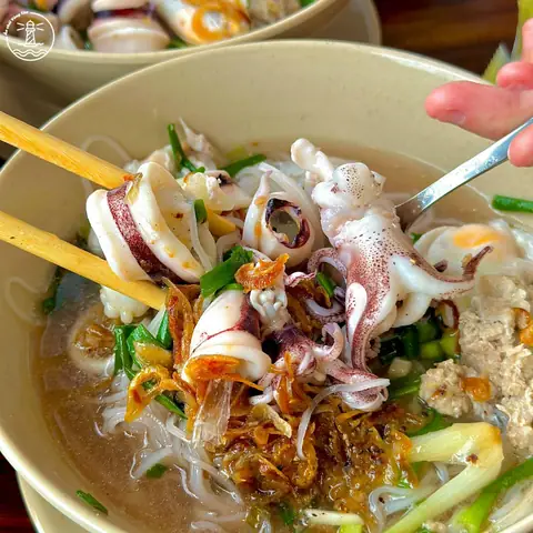 Hủ Tiếu Mực Ông Già Hủ Tiếu Mực Ông Già