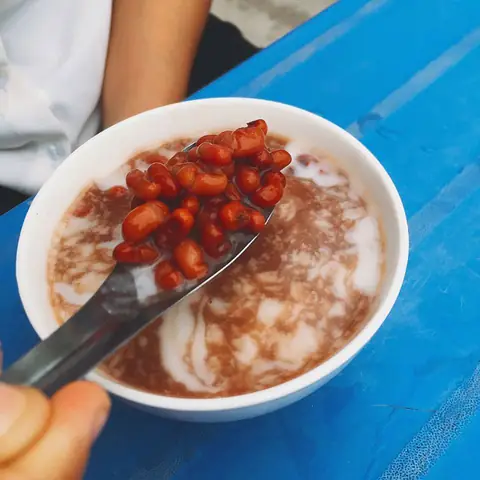 Chè Chén