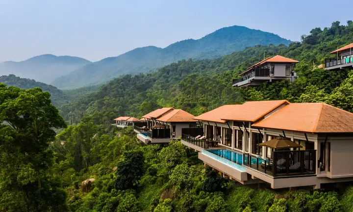 Bên Trong Resort Vào Top 'tốt Nhất Thế Giới' Ở Lăng Cô - Báo ...