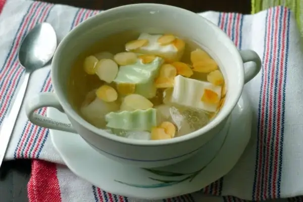 Bí Quyết Nấu Chè Khúc Bạch Không Cần Gelatine