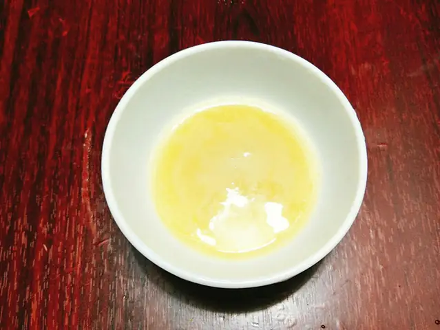 Làm Nước Đường Gừng Thơm Nồng