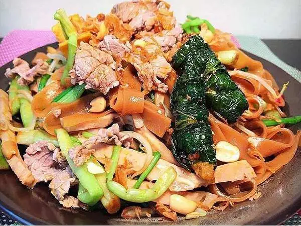 Cách Làm Bánh Đa Trộn Đơn Giản