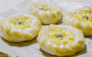 Bước 4: Nướng Bánh